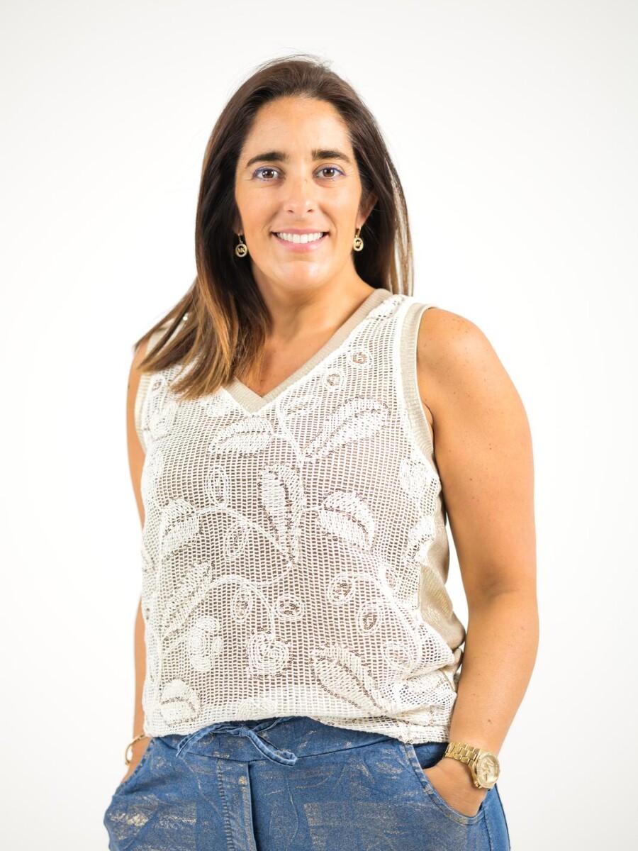 Musculosa de broderie con brillo Musculosa de broderie con brillo