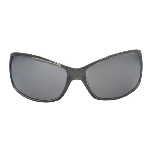 IK088535 grisuniforme