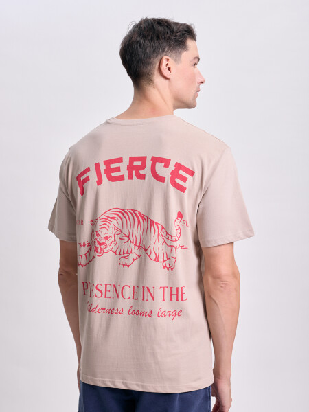 Remera estampa Crudo
