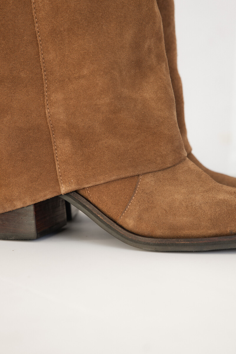 Bota New Volcada Camel