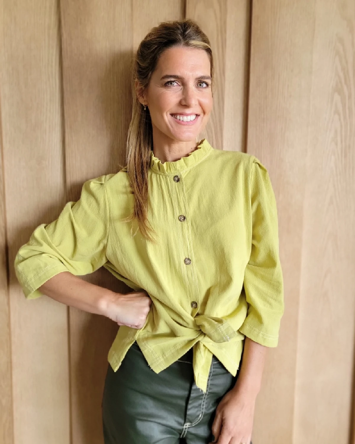 Camisa Carlotta pistacho 1