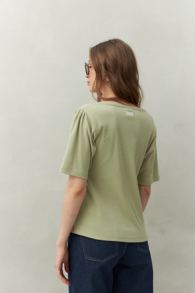 REMERA CARLO Verde Oliva