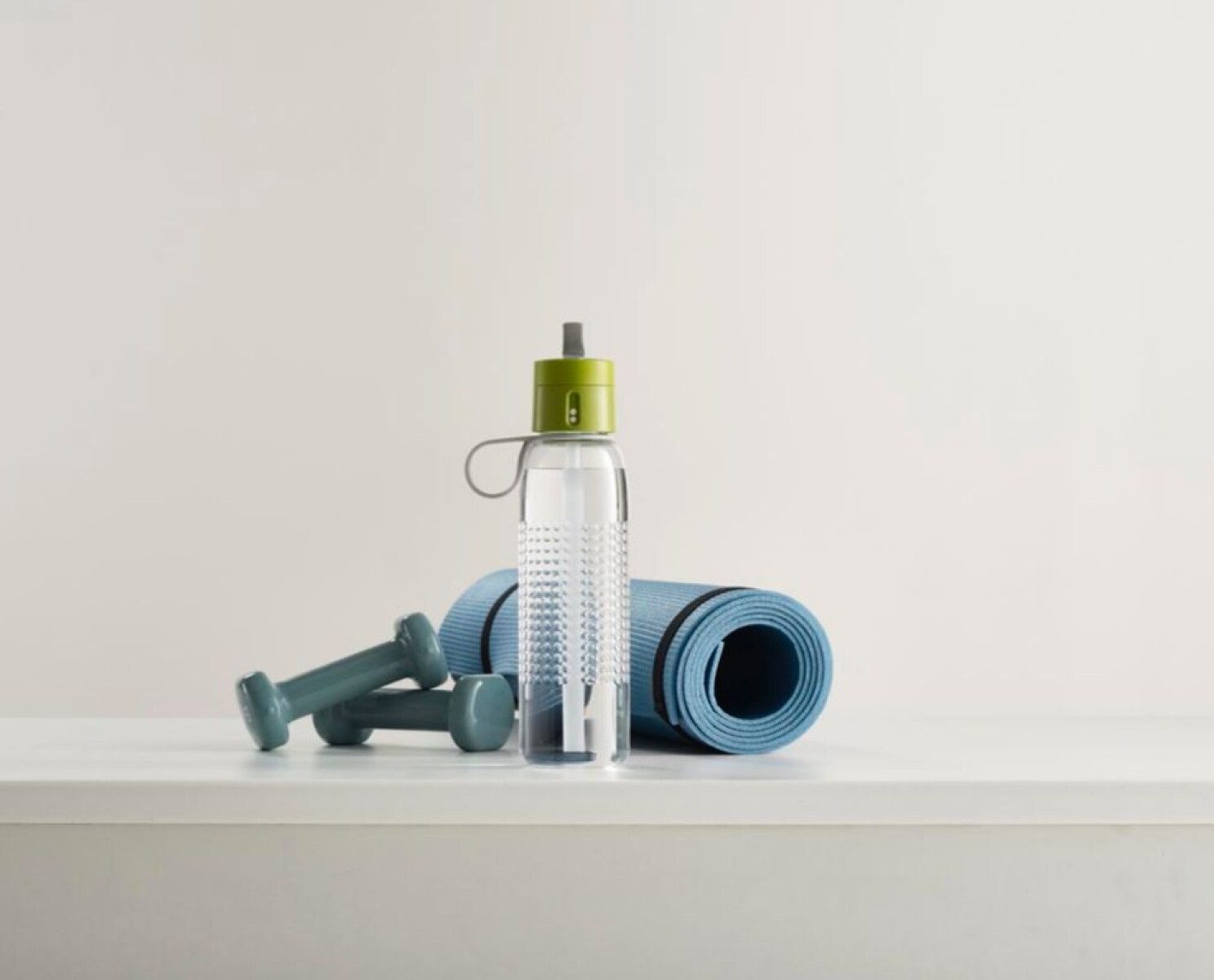 Botella de Agua 750 ml Verde Dot Active - Joseph Joseph 