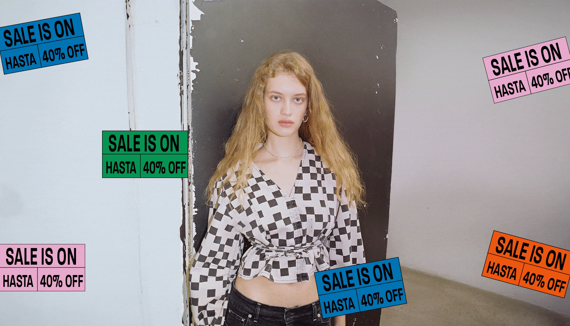 SALE W25