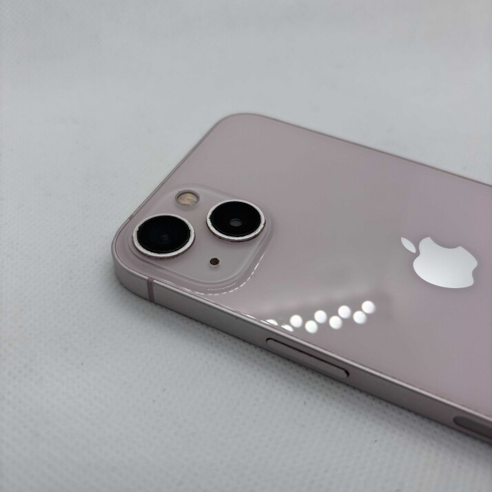 iPhone 13 128GB - Pink iPhone 13 128GB - Pink