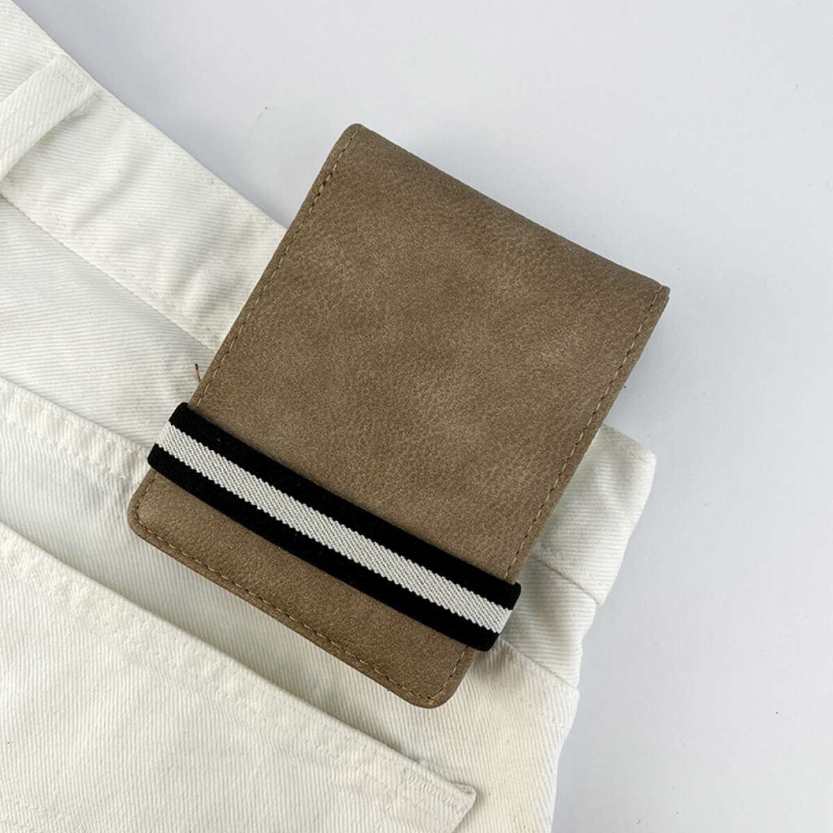 Billetera Nerthus - Topo Claro 