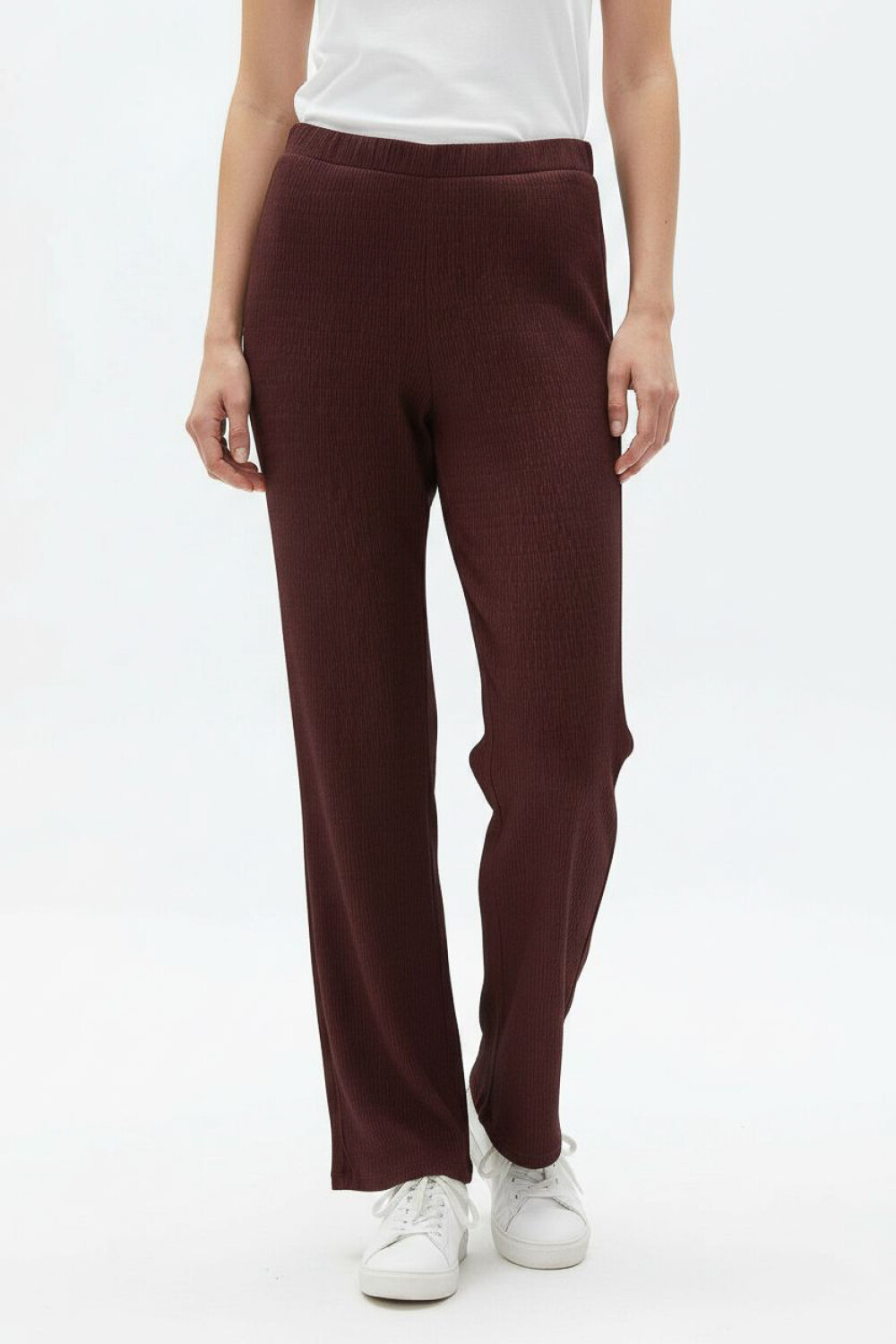 Pantalon Nivo Cereza Oscuro