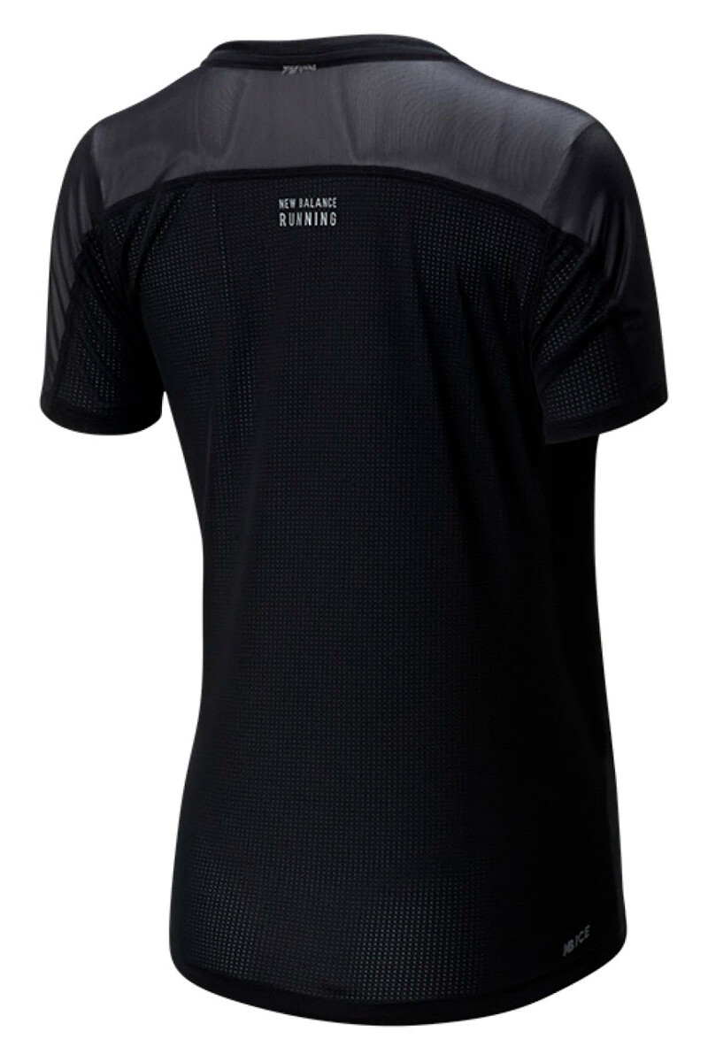 REMERA MUJER NEW BALANCE IMPT SS Negro