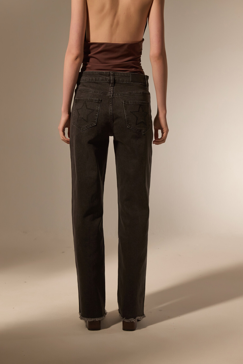 Pantalon Kaelis Gris Oscuro