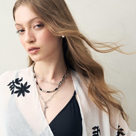 PONCHO ARTEMAS Blanco