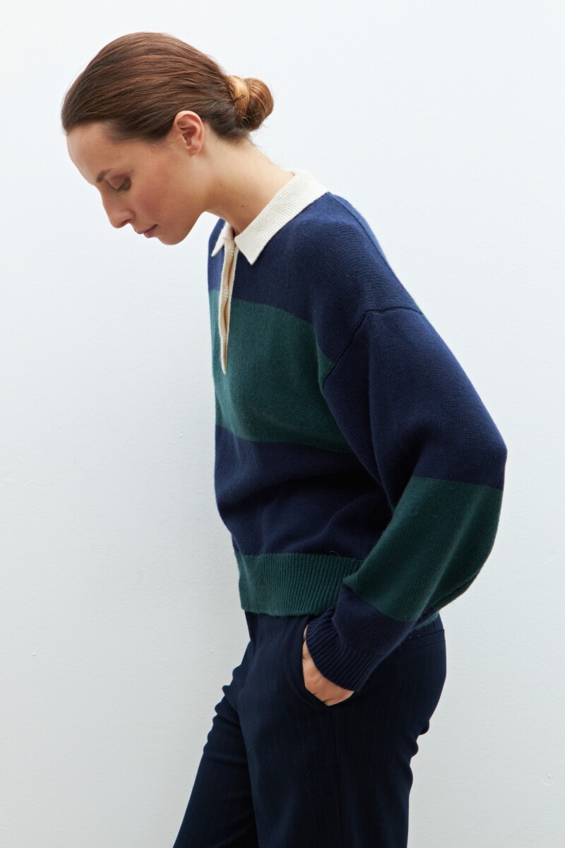 Sweater rayado cuello polo azul marino