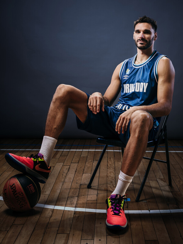 CAMISETA BASKET URUGUAY ALTERNAT Umbro Hombre S01