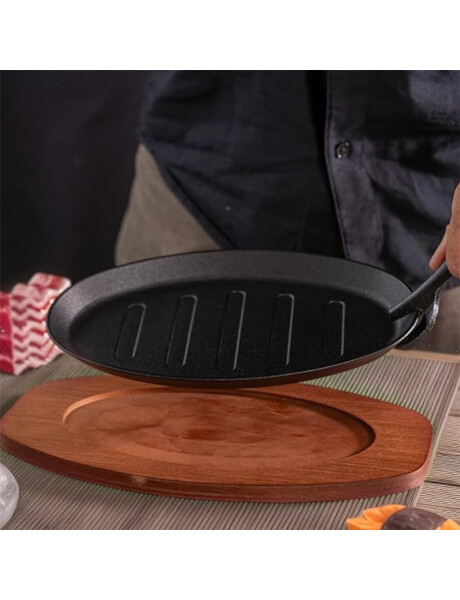 PLANCHA GRIL OVAL D27.5*17.5CM HIERRO C/BASE MADERA PLANCHA GRIL OVAL D27.5*17.5CM HIERRO C/BASE MADERA