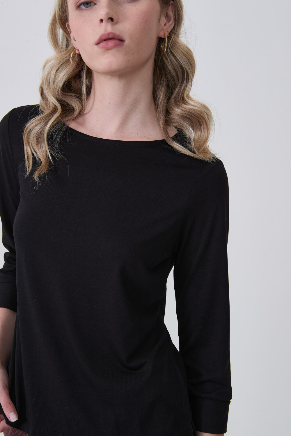 Remera Luqi Negro