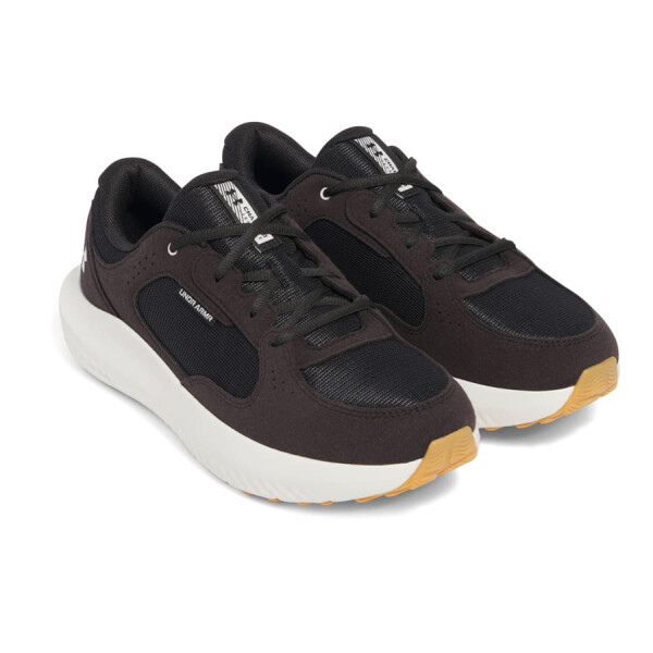 Championes Under Armour Charged de Hombre 372B001N11 Negro