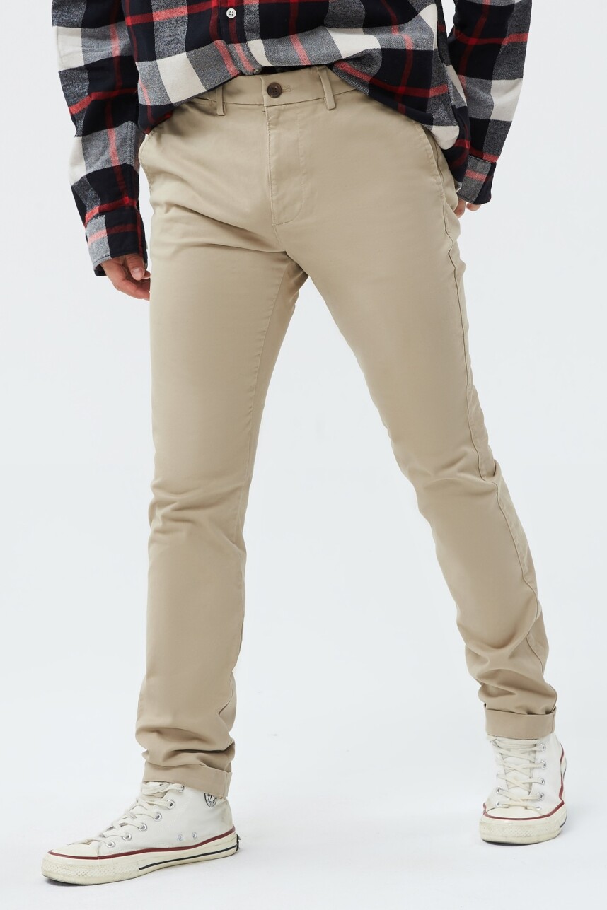 Pantalón Essential Khaki Skinny Gap Hombre Iconic Khaki