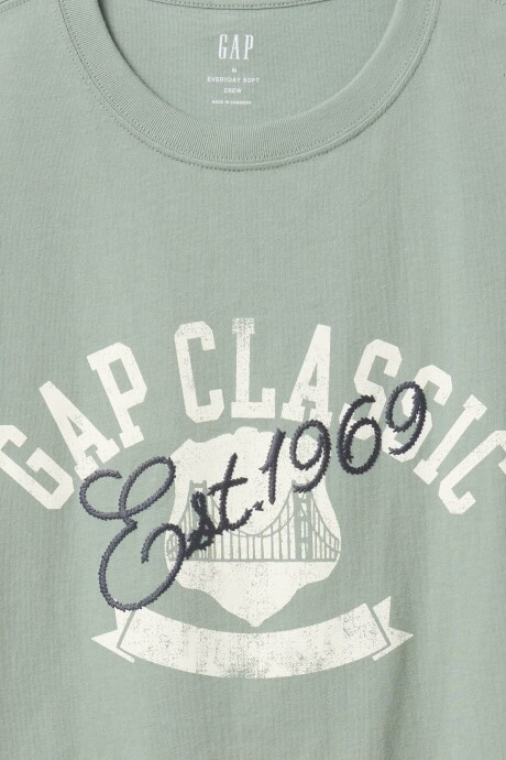Remera Gráfico Logo Gap Hombre Gasoline Green