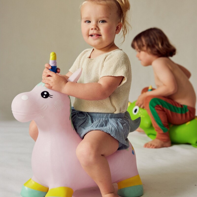 Unicornio Saltarín Unicornio Saltarín