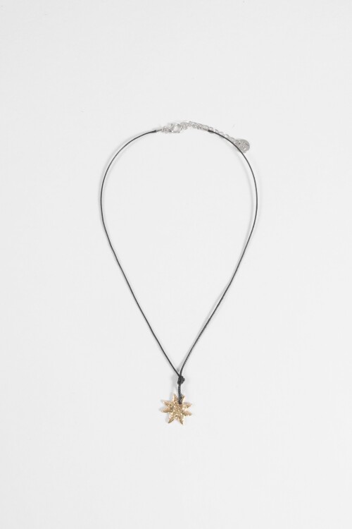 PREVENTA Collar cordón estrella texture dorado