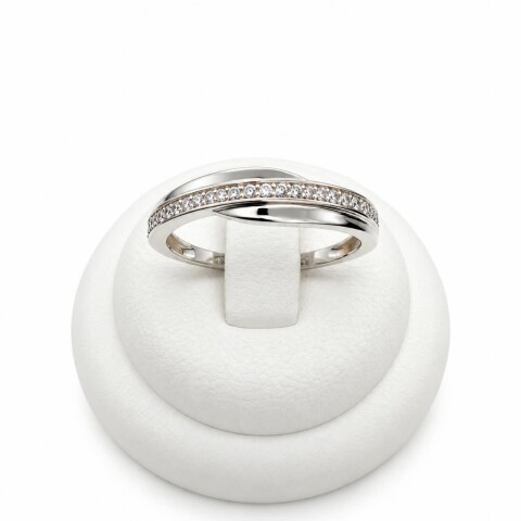 Anillo con riel de zirconias Anillo con riel de zirconias