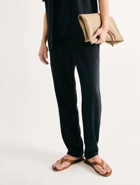 PANTALÓN DE LINO MODELO RECTO AZUL