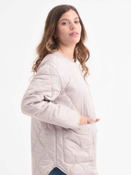 Campera capitoneada Beige