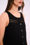 Blusa con detalle calado Negro