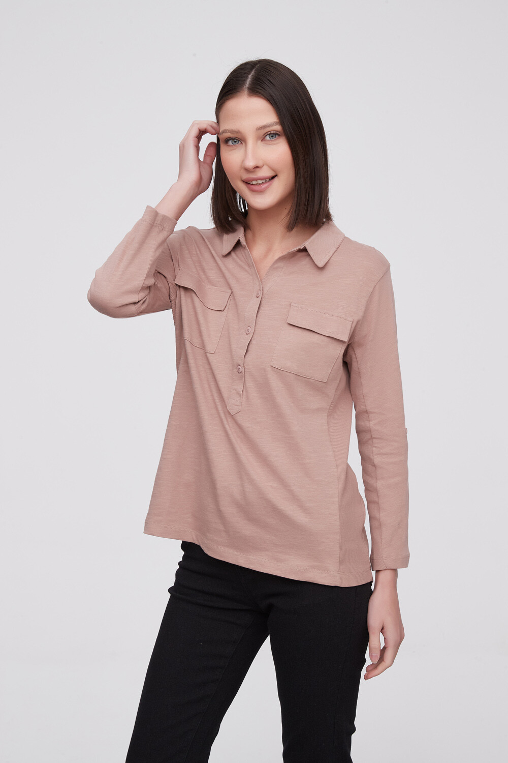 Remera Ramets Beige Oscuro