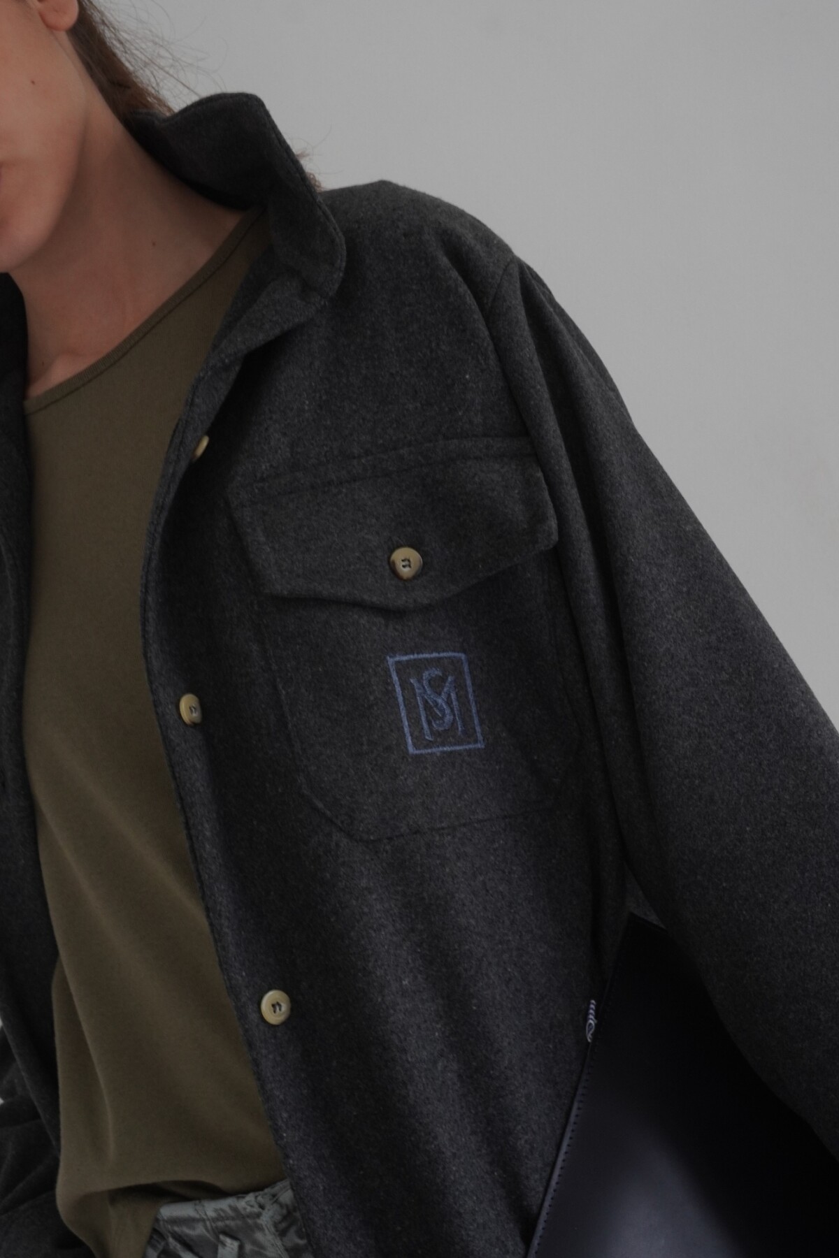 The New Blazer Gris Oscuro