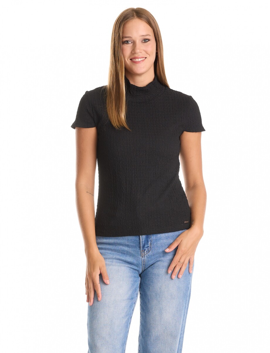Remera Mock Neck - Negro 