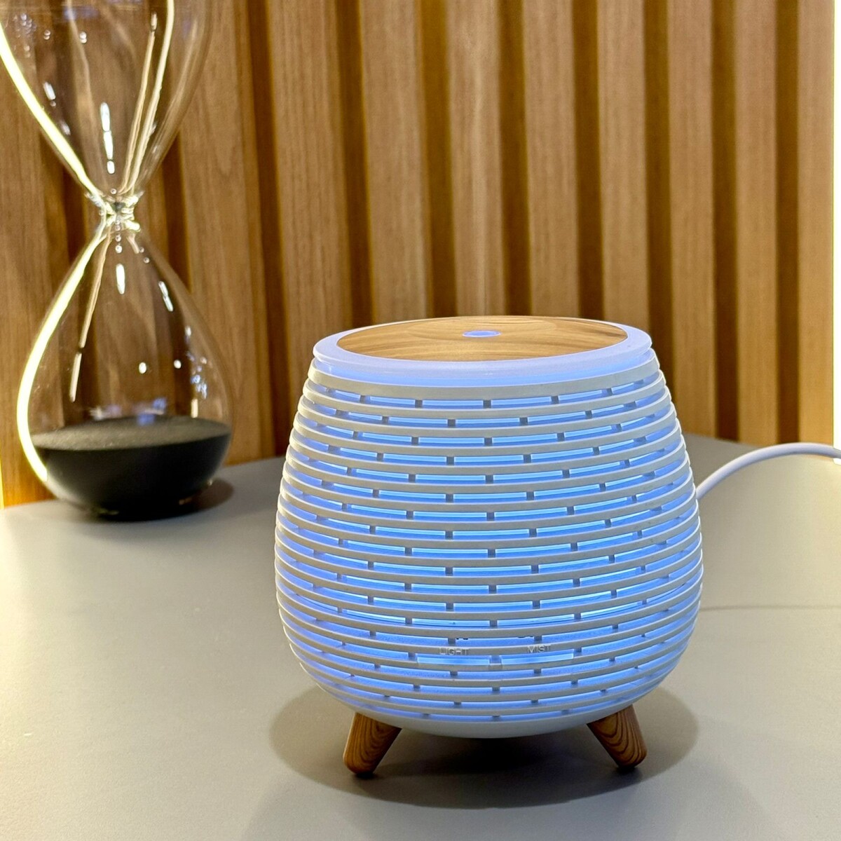 Difusor de Aromas, humidificador y luz nocturna 