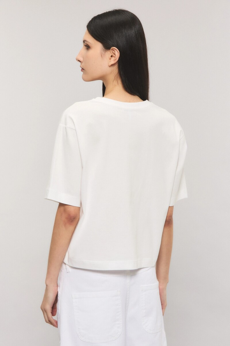 REMERA MESSY CHIC KSK Crudo