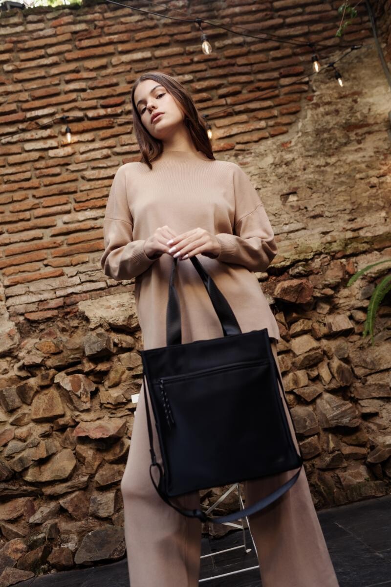 Cartera Colinas Negro