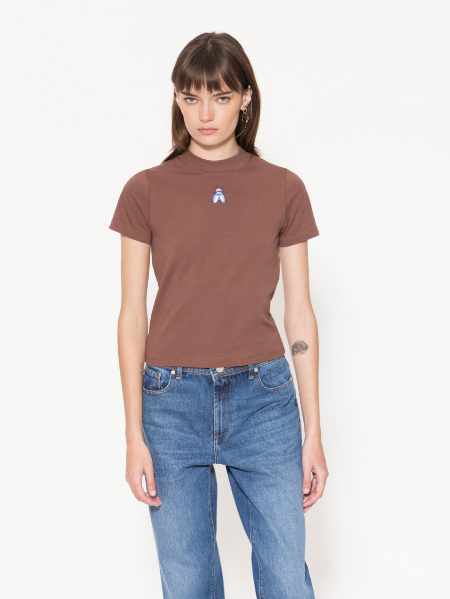 REMERA MOSCA 