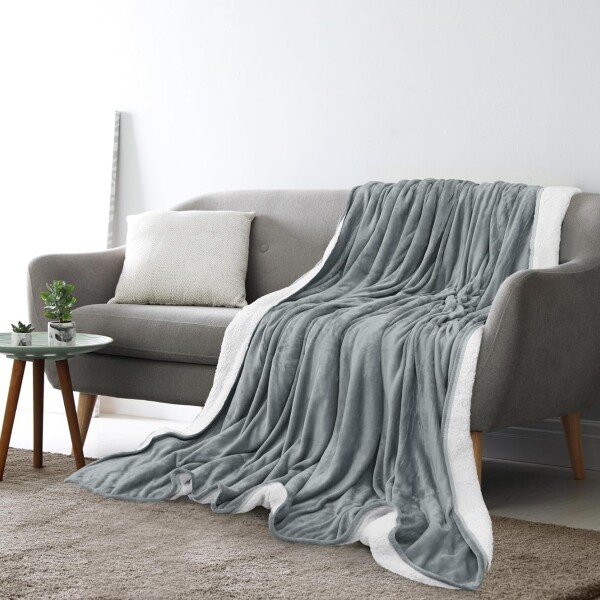 Frazada Manta Polar Con Corderito 2 Plazas 230x210cm Color Variante Gris Claro