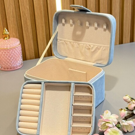 Joyero Organizador Cuero Sintético Alto 13.5cm x Largo 18cm x Ancho 10.5cm Joyero Organizador Cuero Sintético Alto 13.5cm x Largo 18cm x Ancho 10.5cm