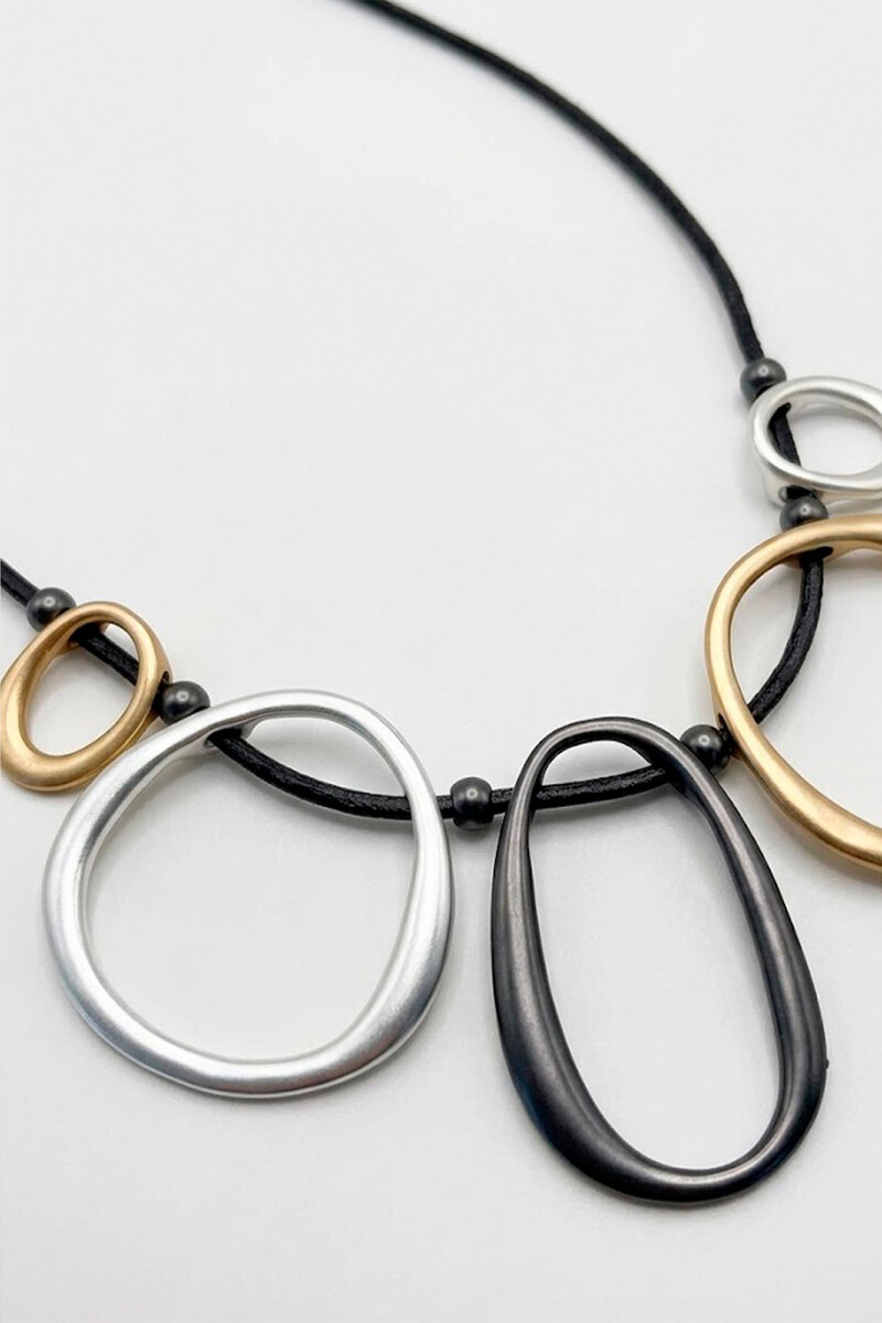 COLLAR GALAXIA PLATA ORO