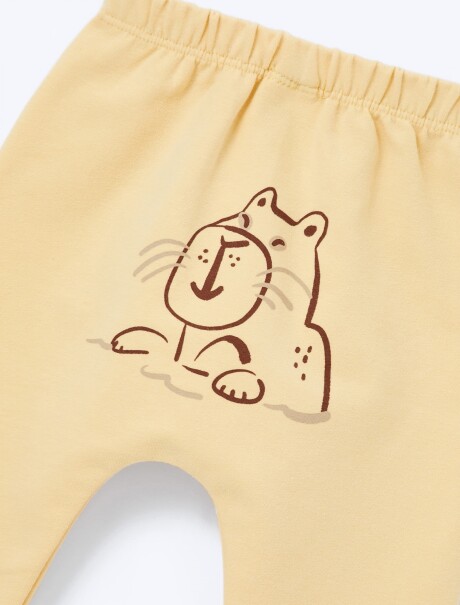 CONJUNTO DE BEBÉ AMARILLO