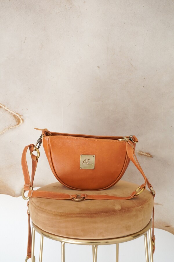Brassy Bag Camel