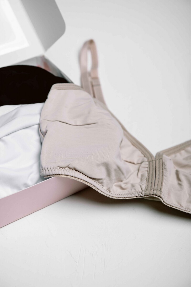 Pack de 3 Soutienes Comfort Blanco Negro Y Tostado