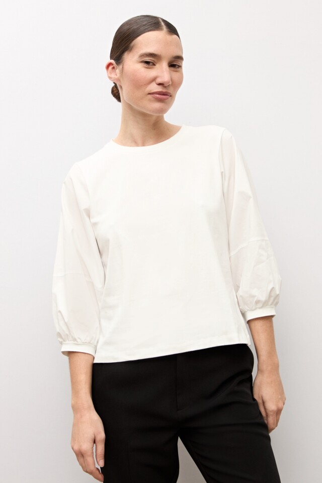 Remera mangas abullonadas blanco