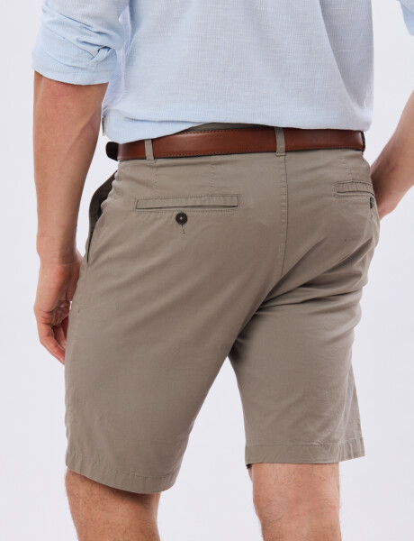 BERMUDA CLASICA CON ELASTANO Verde