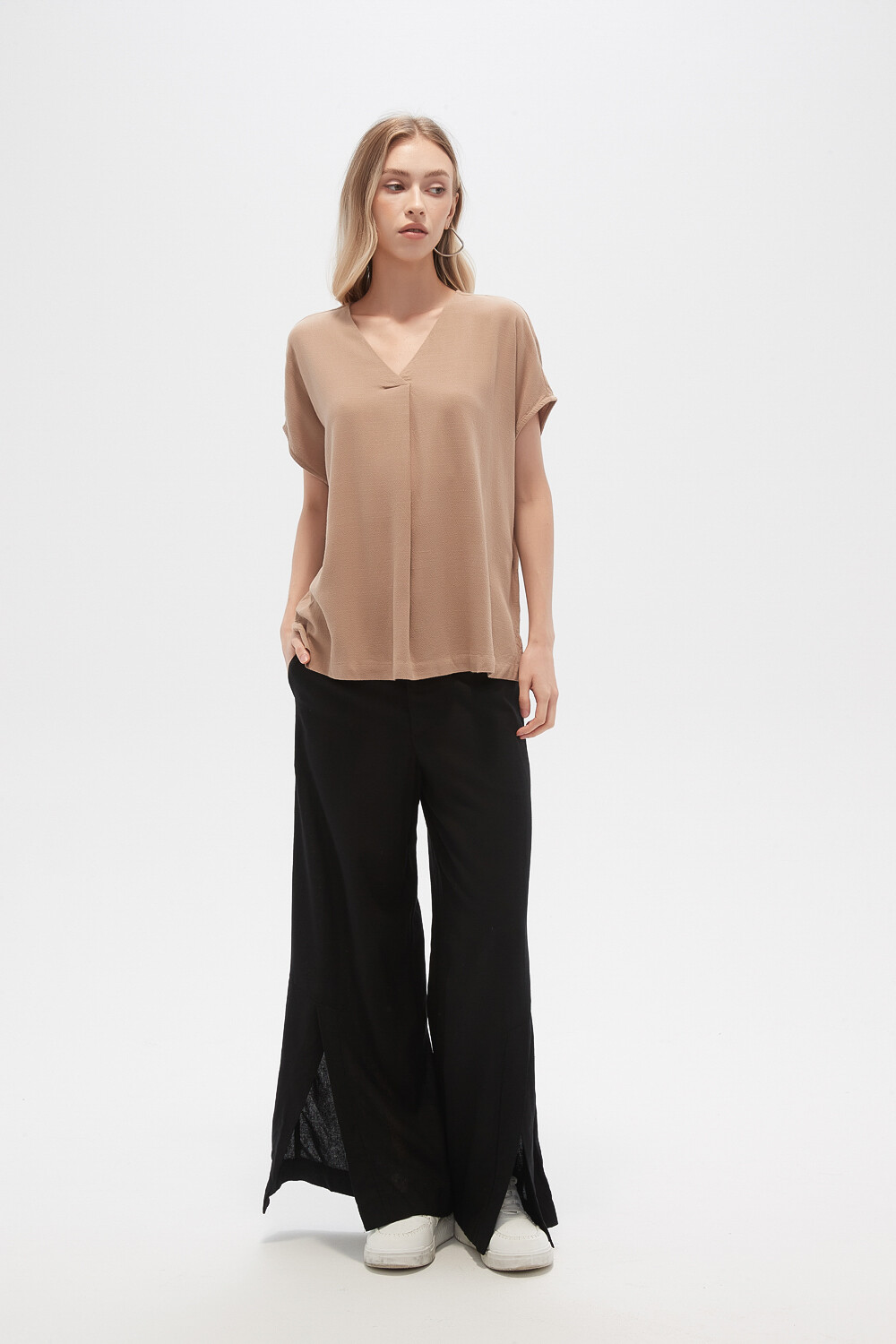 Blusa Addo Beige Oscuro
