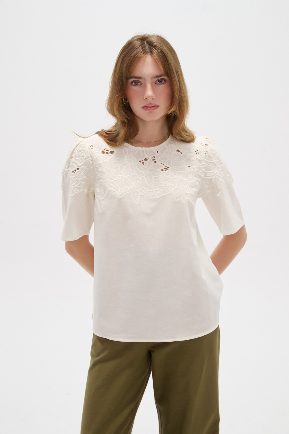 Blusa Benol Marfil / Off White