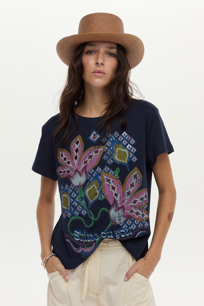 Remera Shine - Azul Marino 
