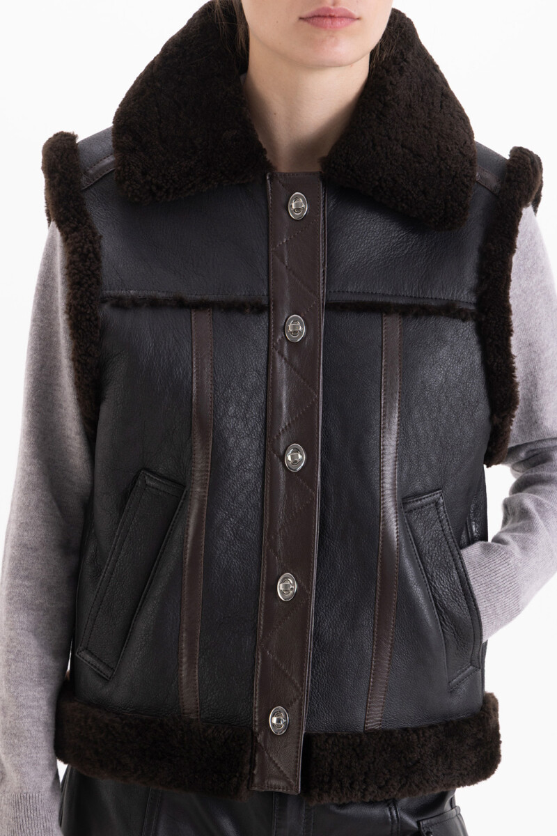 CHALECO STARK Negro