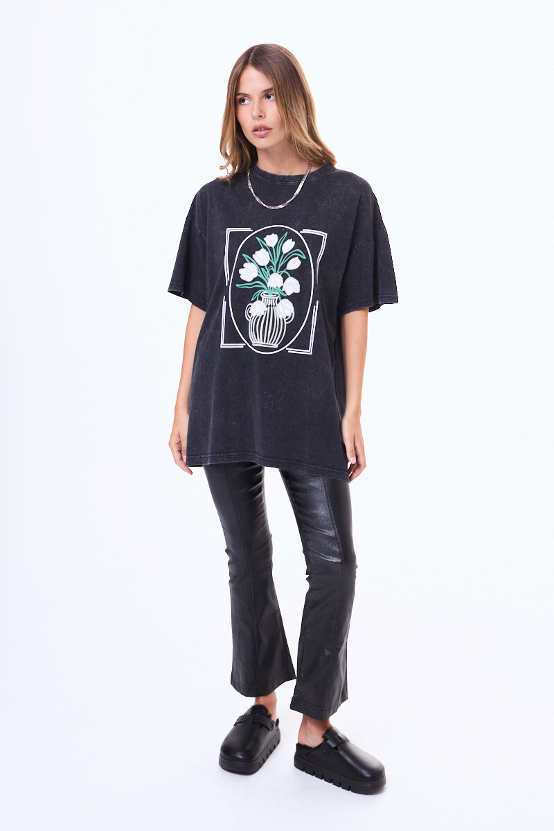 Remera Eclipse Negro