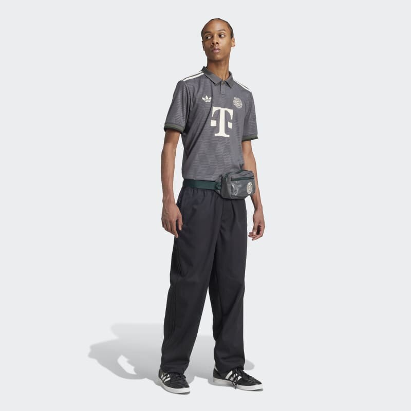 Camiseta Adidas Bayern 24/25 Wiesn Gris