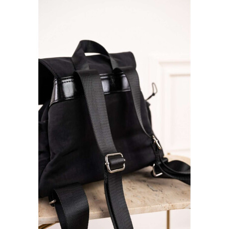 Mochila Negro