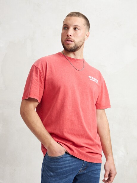 REMERA RAMEN ROJO
